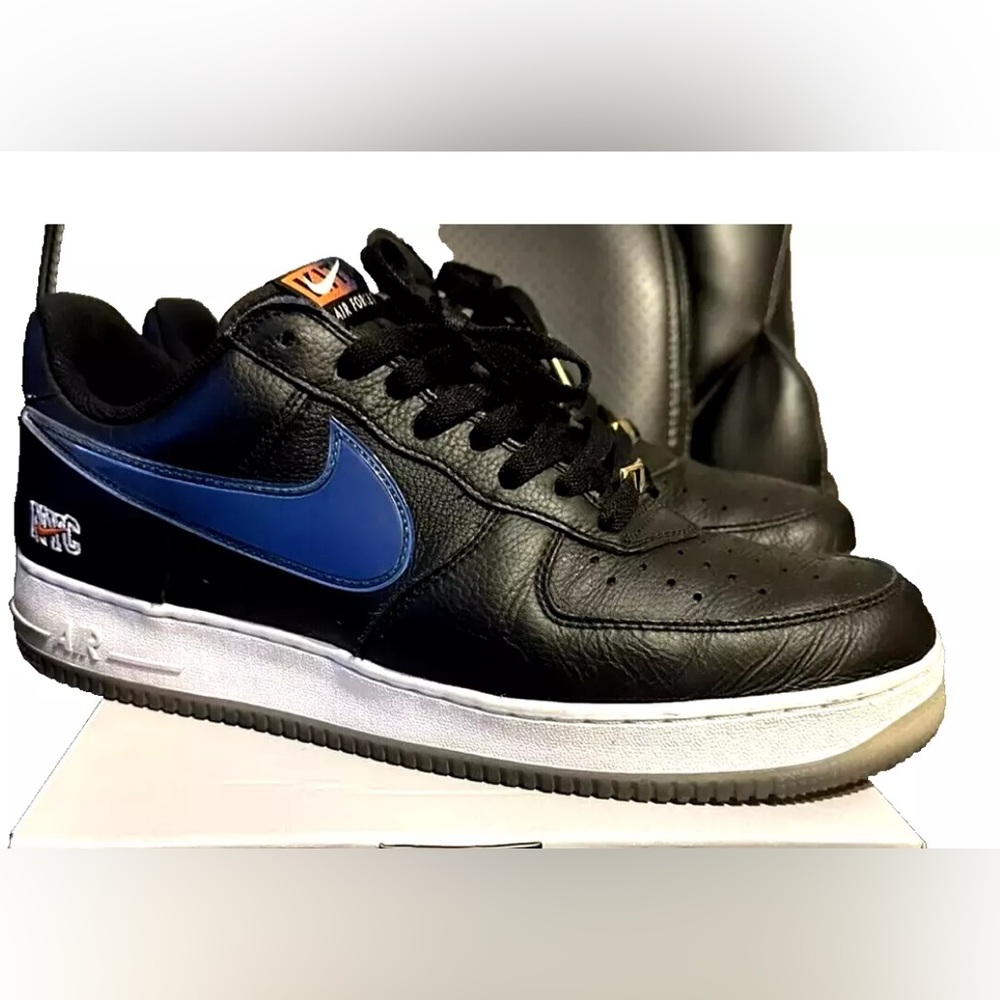 Nike Airforce 1 NYC black. Mens 11.. Great condtion. Leather upper.